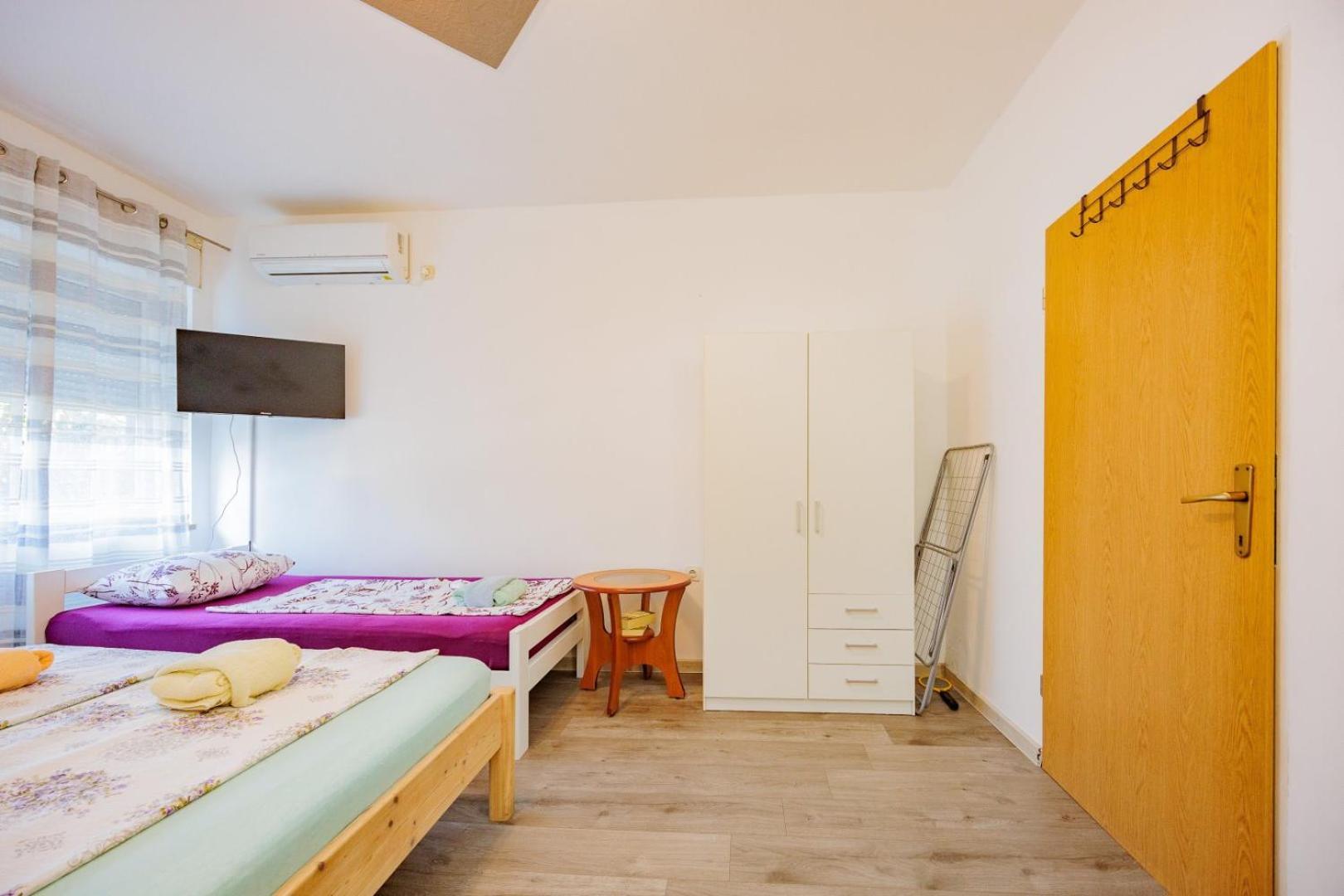 Crowonder Lucky House With Pool And Patio 30 Meters From The Apartmán Zadar