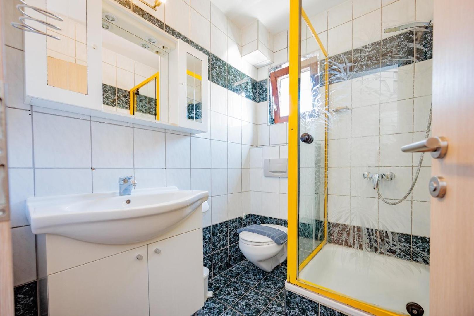 Apartmán Crowonder Lucky House With Pool And Patio 30 Meters From The