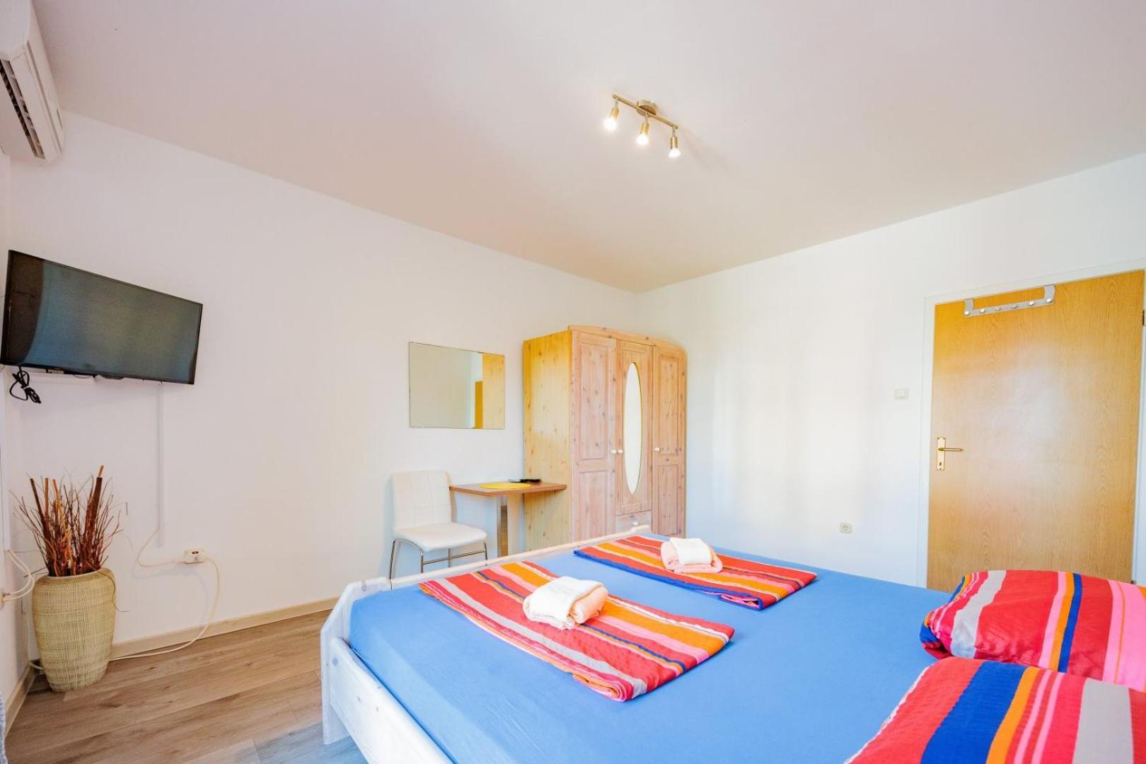 Crowonder Lucky House With Pool And Patio 30 Meters From The Apartmán Zadar